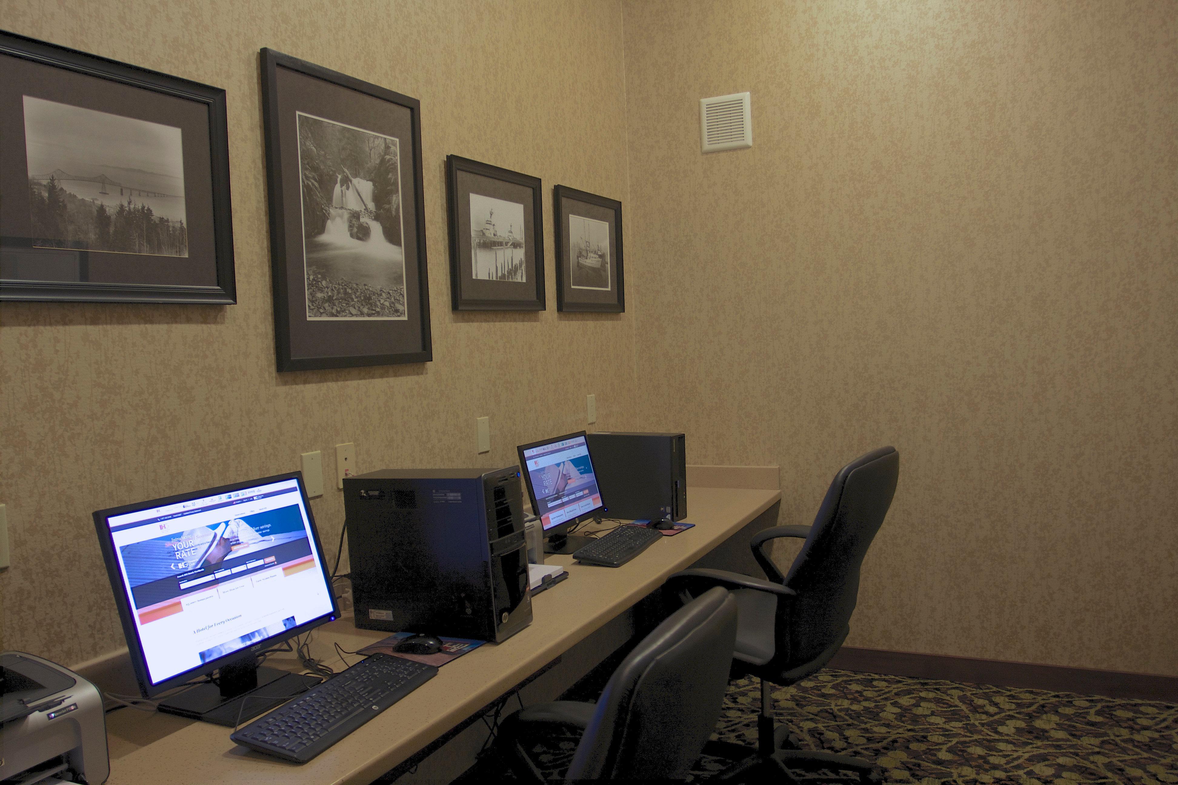 Holiday Inn Express Hotel & Suites Astoria By Ihg Extérieur photo